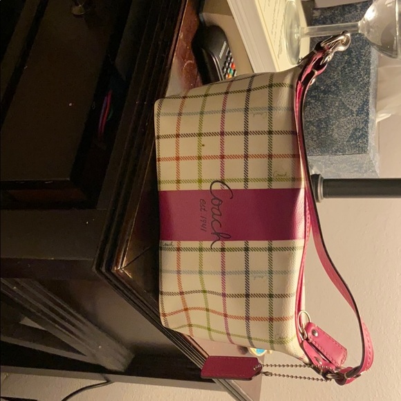 Adorable small spring Coach bag - Picture 2 of 2